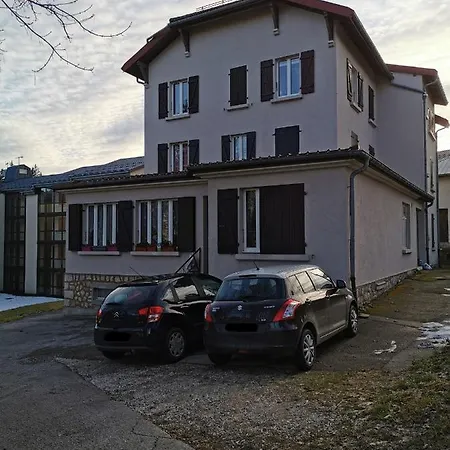 Au Coeur Des Rousses Appartement *